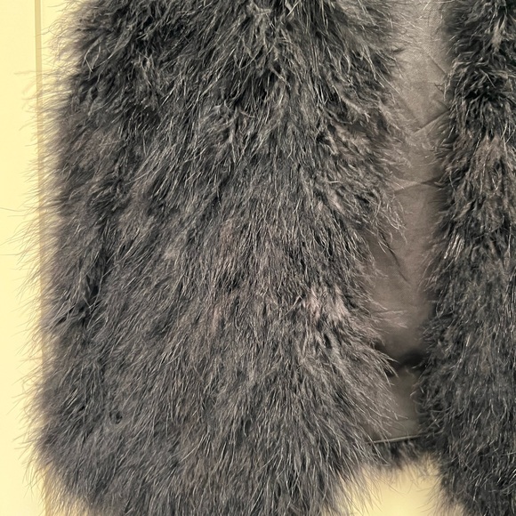 Club Monaco Feather Vest - Picture 5 of 5